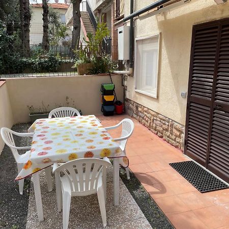 Giardino Sud - A Pochi Passi Dal Mare Apartment San Vincenzo Luaran gambar